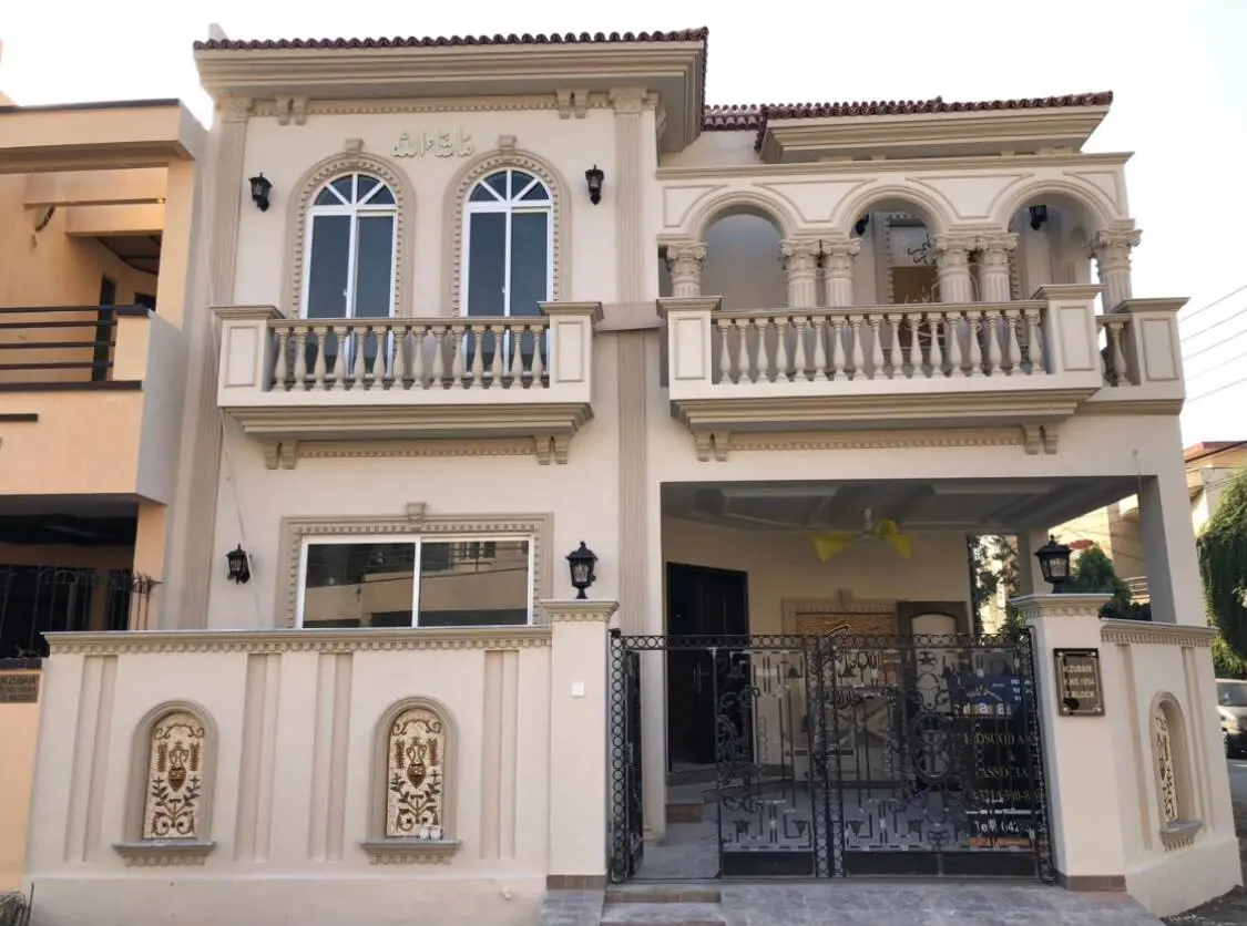 Industrial & Commercial project by Alkramat Builders